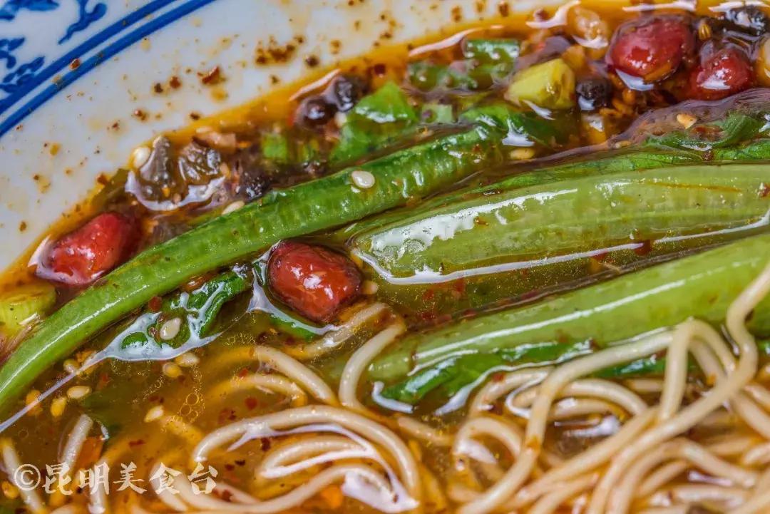 藏在昆明街巷里的10家米线店,昆明古镇米线店