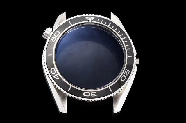 瑞士查获广州名表,瑞士查扣广州35吨顶级手表