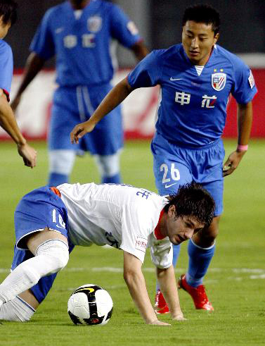 他曾是世青赛黄金一代,一年被下放7次,屡遭欠薪,30岁失望退役