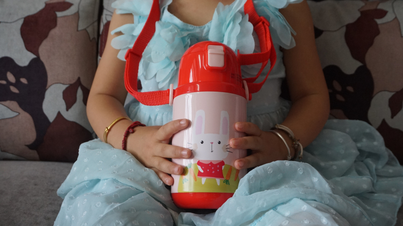 开学季儿童智能保温杯,儿童保温杯智能感应