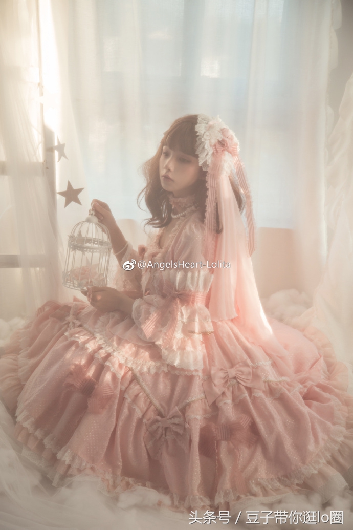 正版洛丽塔裙子,洛丽塔裙子推荐简单的