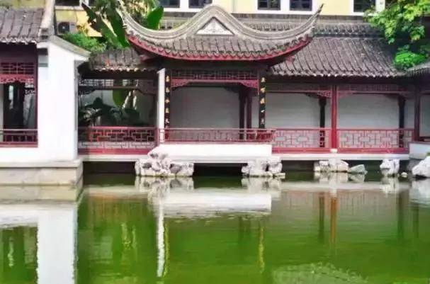 出去人从众,玄武为你安排了身边的风景