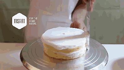 蛋糕抹面加色的技巧和手法,蛋糕抹面新手教程抹刀尺寸