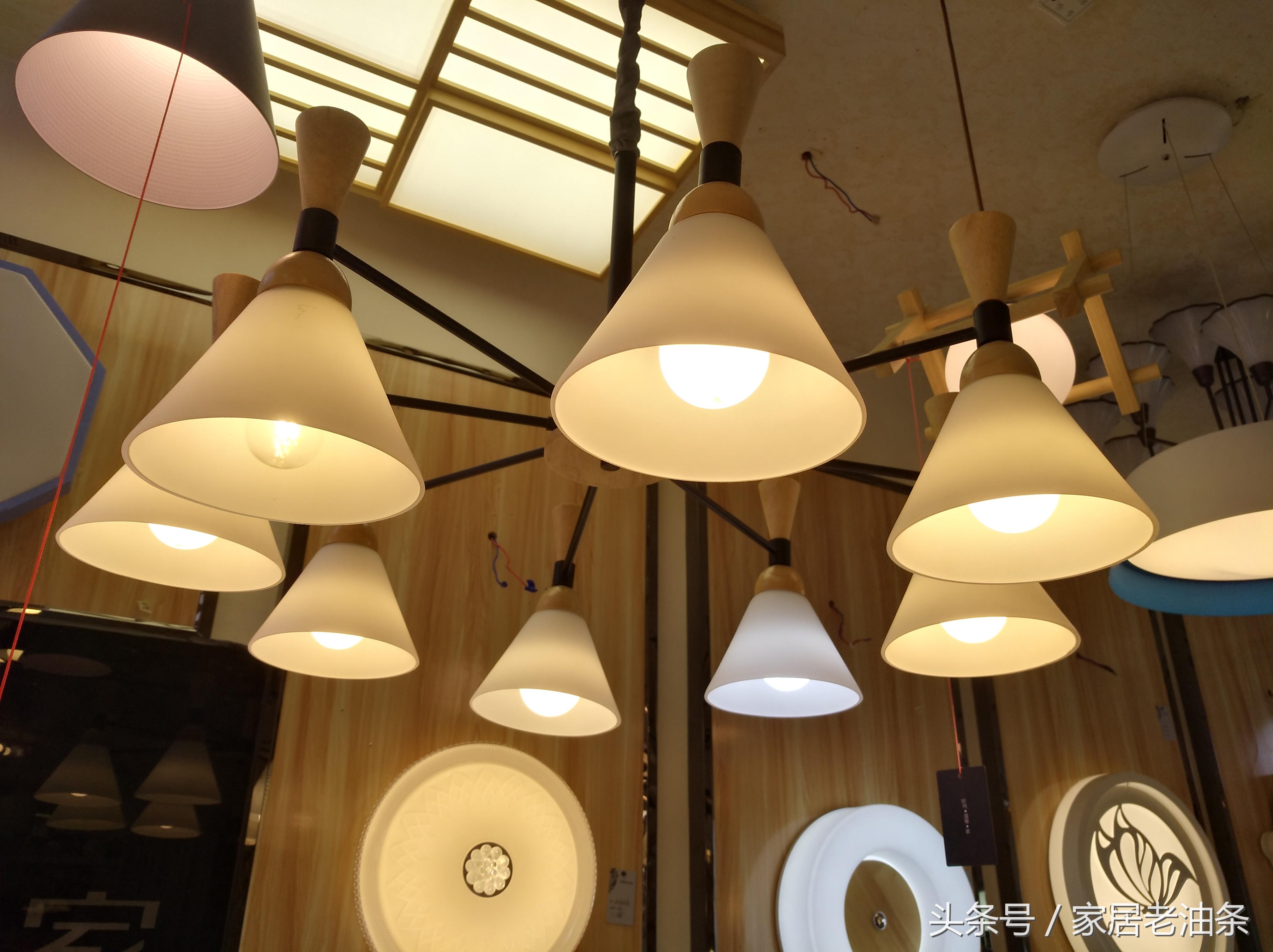 成都买灯具便宜吗多少钱,成都买灯靠谱吗