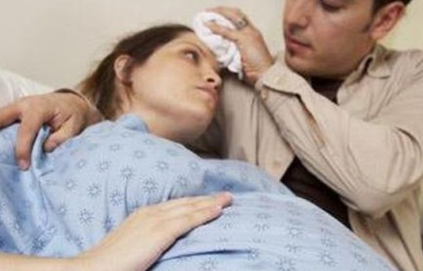 怀孕妈妈的身体反而好了,怀孕时妈妈的内脏去哪了