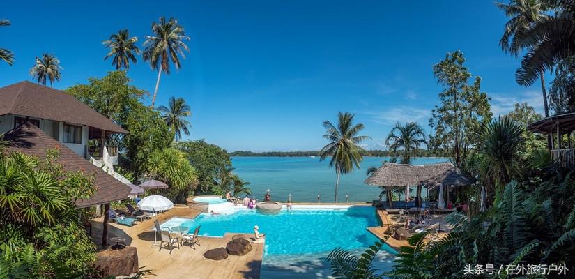 不去普罗旺斯和柬埔寨,千元飞到泰国看最美向日葵田和高棉遗址