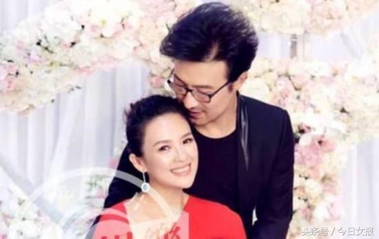 她们都是在1998年大红大紫，汪峰却独赞她的演技，你服吗？