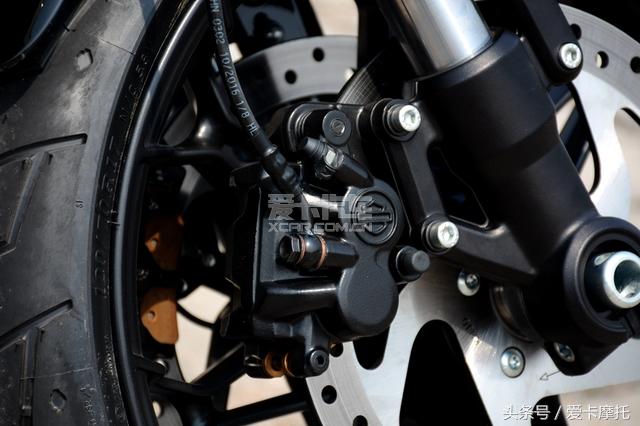 这不是你认识的哈雷试STREETROD750