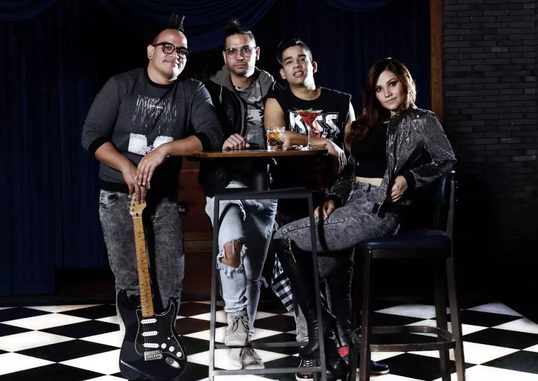 换上明星酷美短发秋天还有更多好去处等你来探