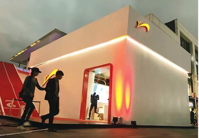 刘德华代言鞋业,又一零售巨头跌落