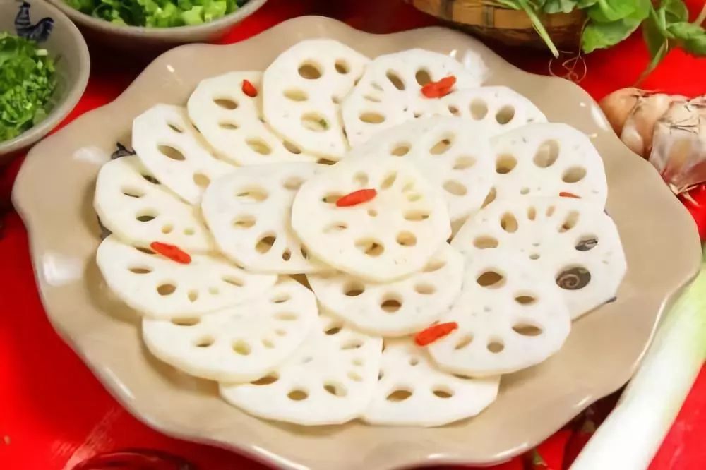 二十四个东林｜披霜带露，添棉服，宜朵颐