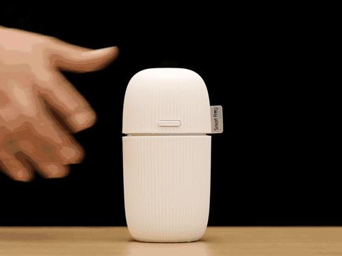 放在水杯里面的便携加湿器,可充电方便携带的加湿器