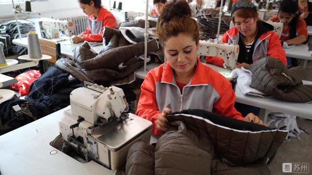 40年40村丨博依萨克村：它是辽阔疆土上，用爱铸就的奇迹