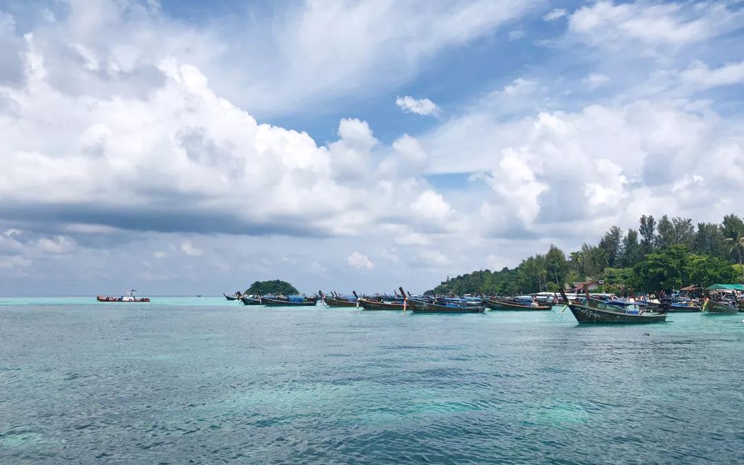 神价开抢!189元起直飞甲米!攻略都给你准备好了!