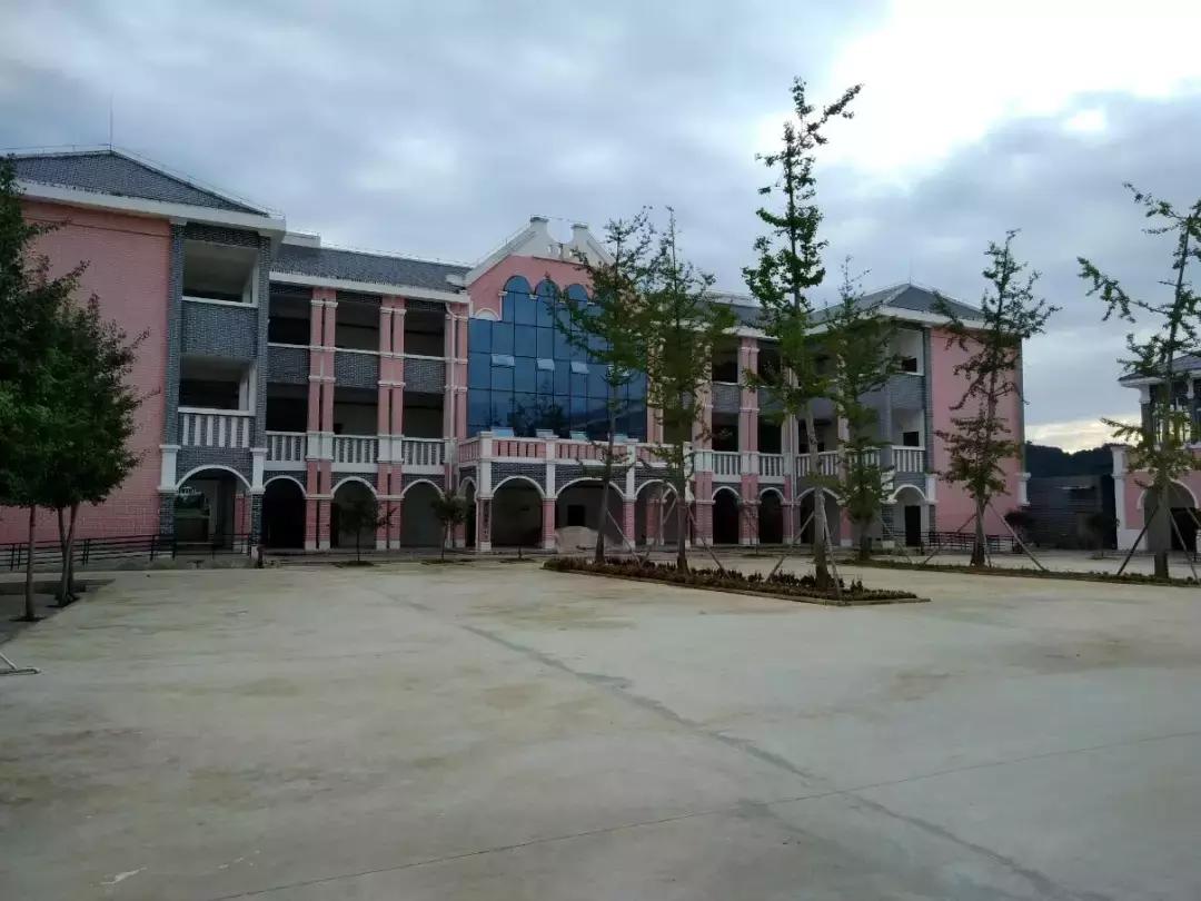 余庆县小学大全,余庆县小学