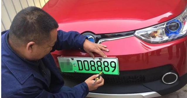 买新车上原来的牌照旧车怎么办,汽车置换新车保留原来牌照