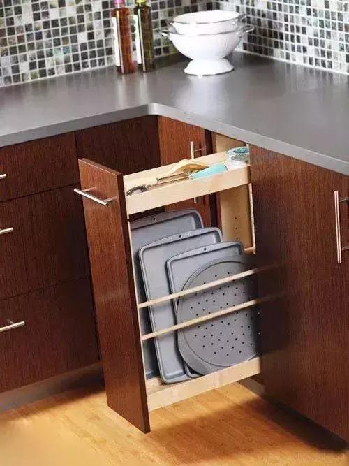 给大家推荐一款橱柜设计,自带高级感的橱柜这样设计