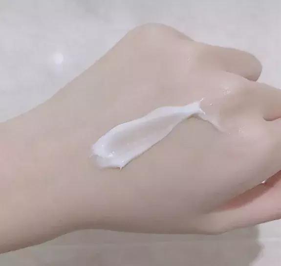 美白身体乳维密超模,维密超模身体乳评测怎么样