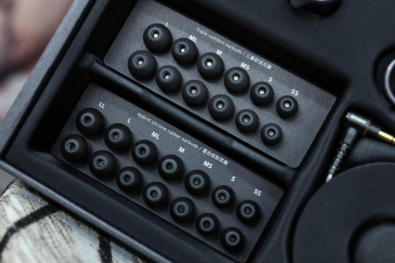 索尼m9耳机阻抗多少,索尼监听耳机m9