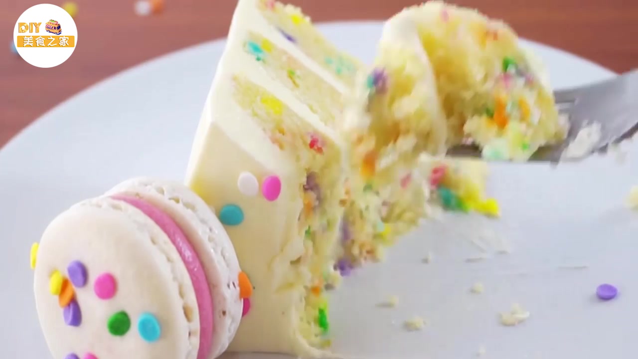 超治愈美食教程最新款蛋糕,超级美味的蛋糕教程