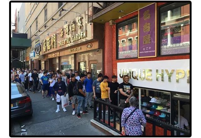 这位大妈是全纽约最狠的Supreme二道贩子