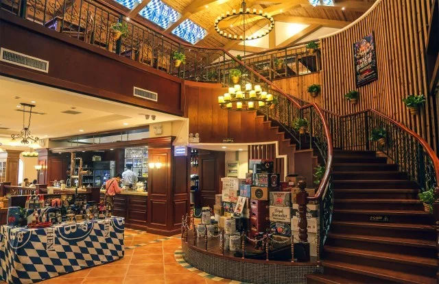 济南慕尼黑皇家啤酒餐厅,德国慕尼黑啤酒皇家酒馆