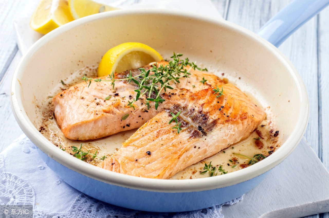 虹鳟与三文鱼最好的分辨方法,虹鳟鱼为什么不是三文鱼