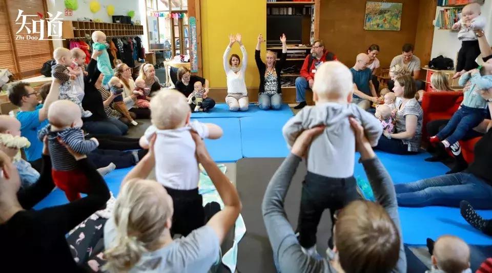 开跑车接孩子被退出群聊，家长式炫富惹人烦了？