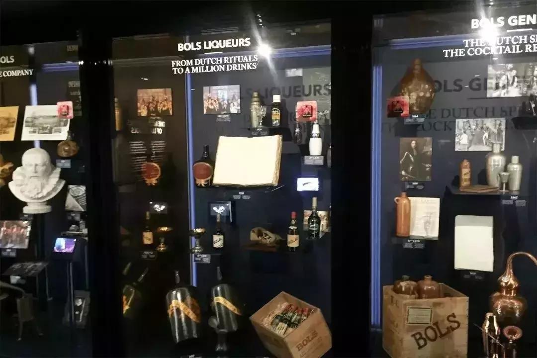 郁金香和风车在哪国,郁金香风车在哪个国家