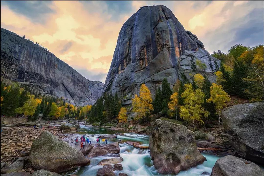 新疆可可苏里国家地质公园,新疆的可可托海风景区