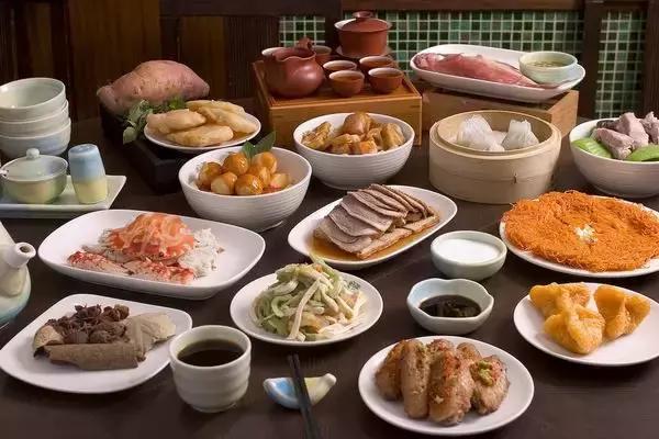 当潮汕人方言遇上普通话,当潮汕话遇上日语粤语普通话