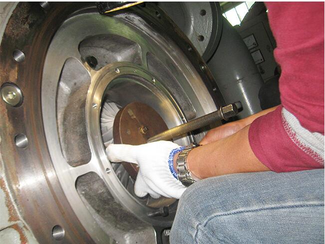 中央空调螺杆机进水的处理方法,制冷螺杆压缩机进水处理