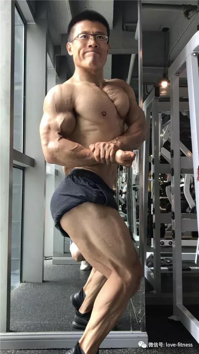 77公斤级力量举深蹲卧推硬拉记录,三大肌肉卧推硬拉深蹲