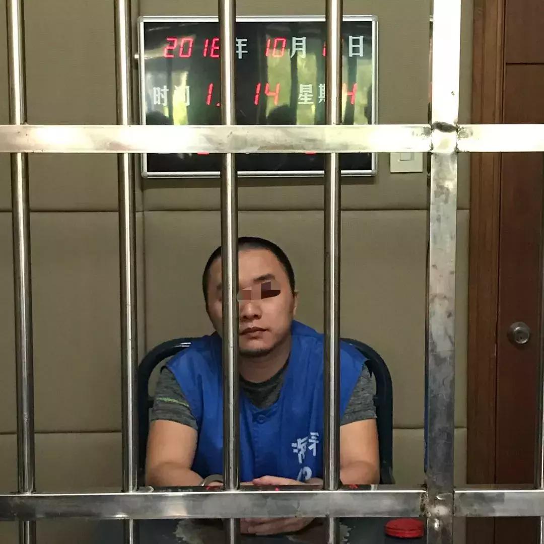 警方*底卧**揭黑幕：赶紧告诉老婆，千万别买朋友圈里的这东西……