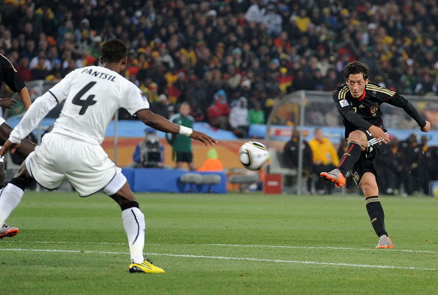 厄齐尔退出德国队原因,厄齐尔退出欧洲杯