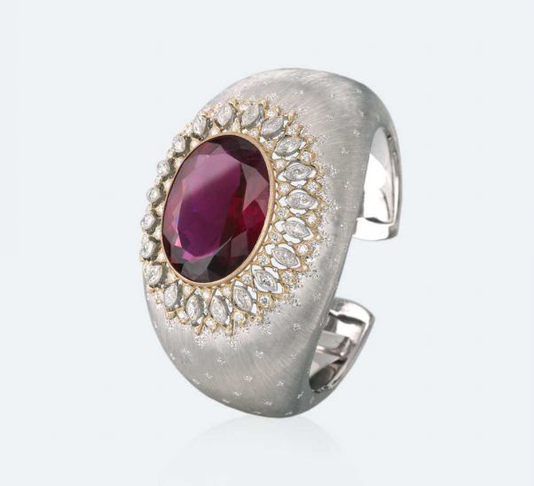 布契拉提，用黄金做蕾丝的“金艺王子”