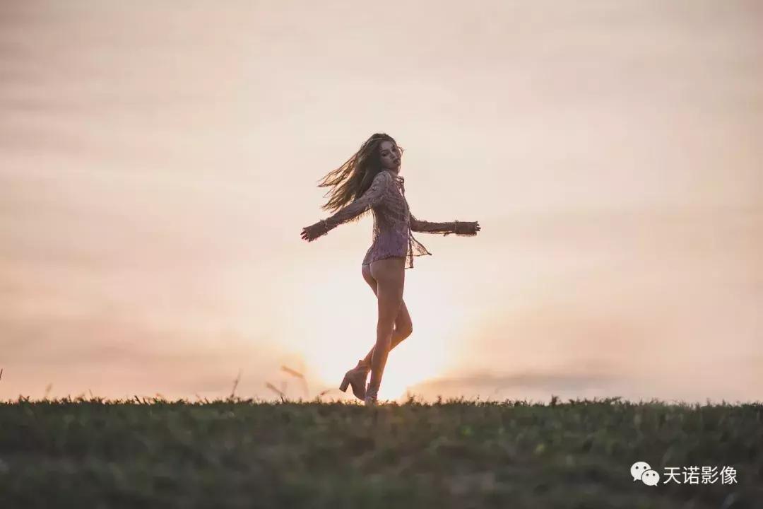 徕卡cl无反相机深度测评,徕卡cl相机无反怎么样