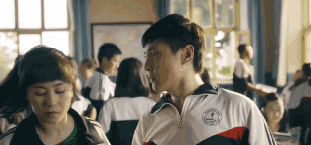 徐峥沈腾同框视频,徐峥沈腾等人合影