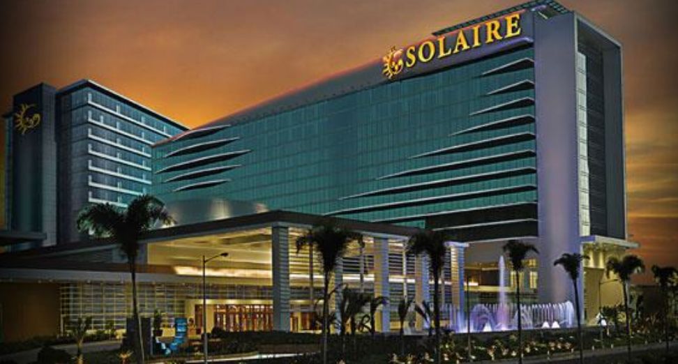 中国赌王在菲律宾致富：哄骗中国壮丁，*诱色**中国男人