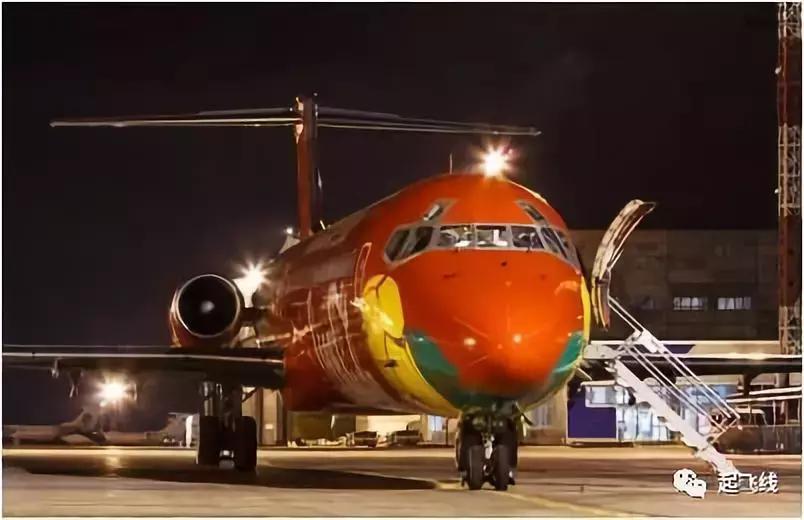 世界杯飞机涂装,聊聊世界杯那些事