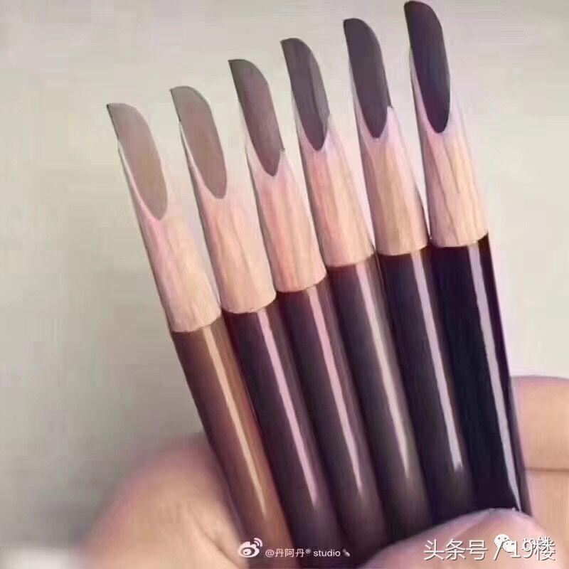 比起冯绍峰的眉毛，我最担心的是嘴巴！最不想说话的季节来了