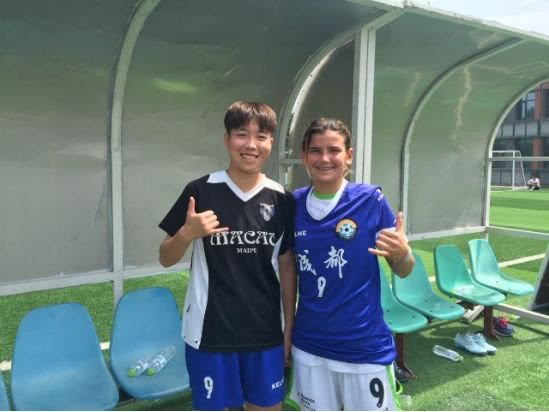 成都梦之队小学免费课程,小学足球梦之队