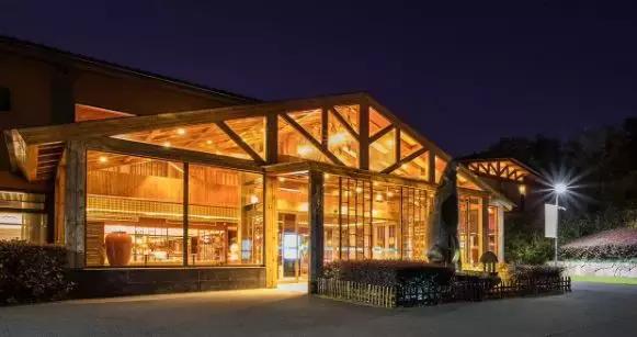 秋意浓，又到了泡温泉的好时节！南京汤山可真是个泡温泉的好地方