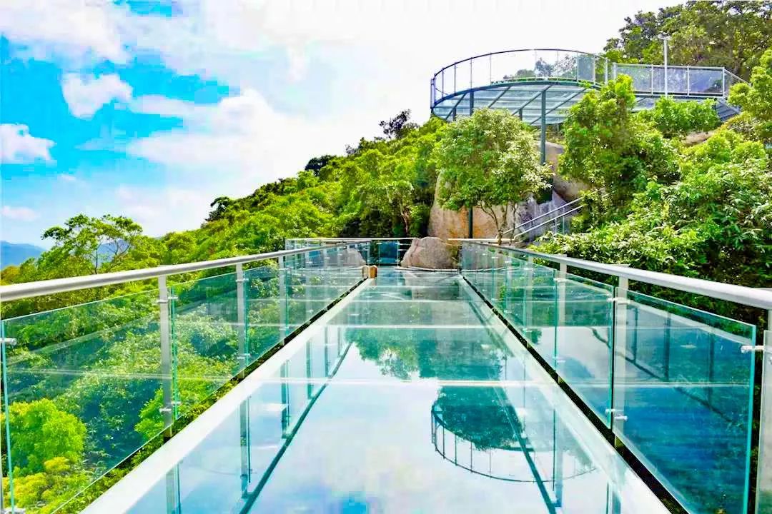 世界第一观光玻璃栈道,十大最美玻璃栈道