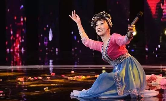 干货舞蹈基本功,舞蹈基本功怎么练视频