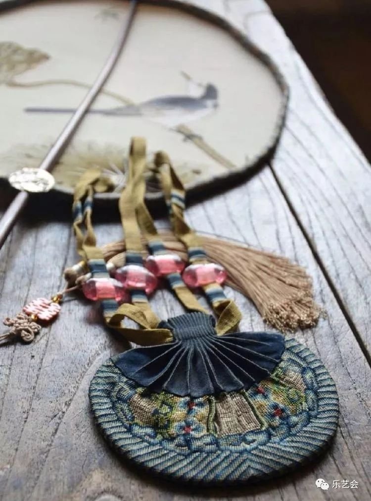 白马讲铜荷包扣收藏