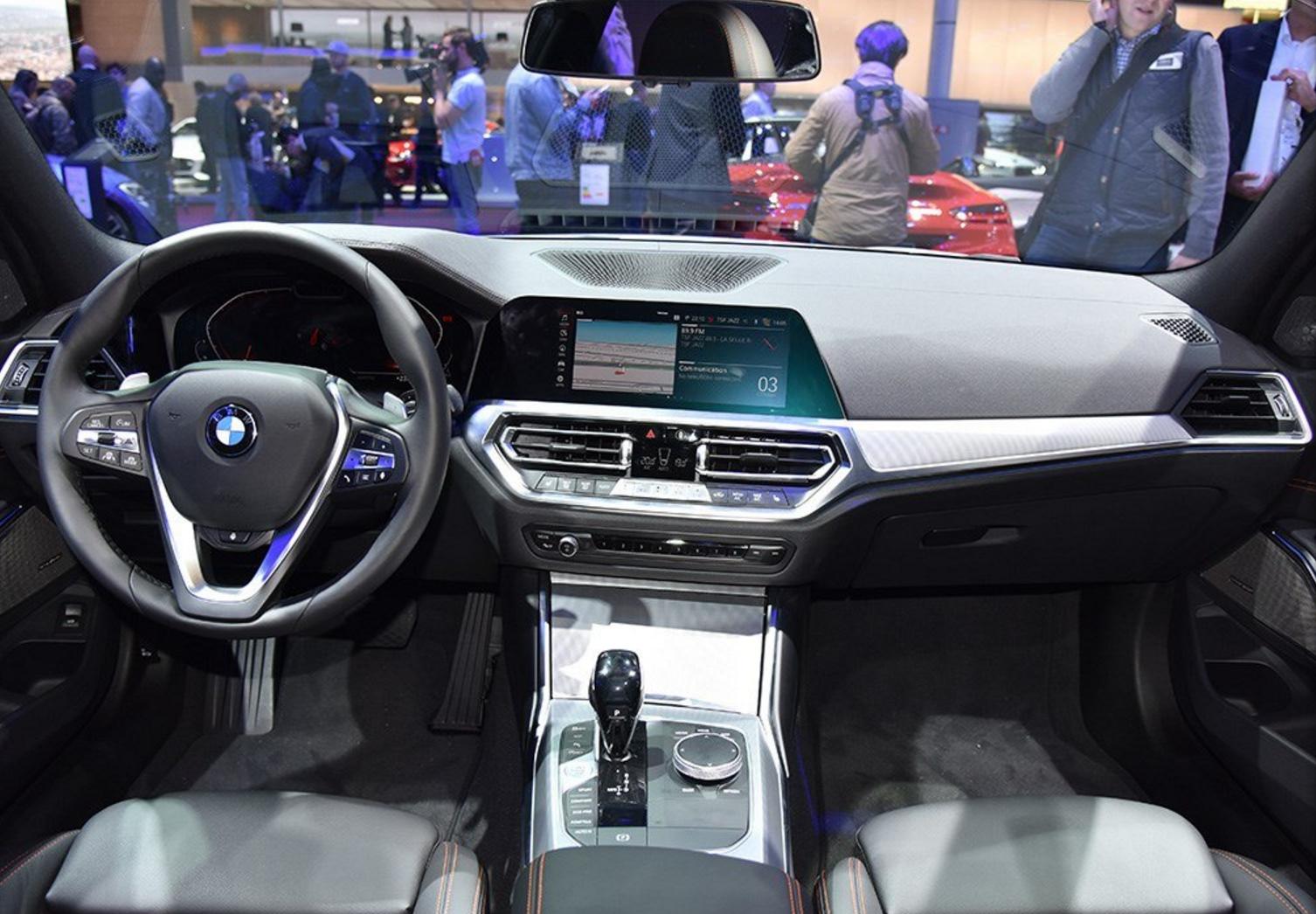 没了霍式弯角！宝马3系怎么成为新一代B级标杆？