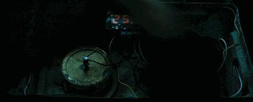 这部精分神作爽到爆炸！解读烧脑悬疑高分经典