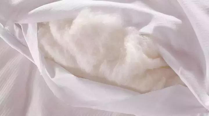 蚕丝被羽绒被棉花被到底哪个最好,棉被蚕丝被羽绒被羊毛被哪个好