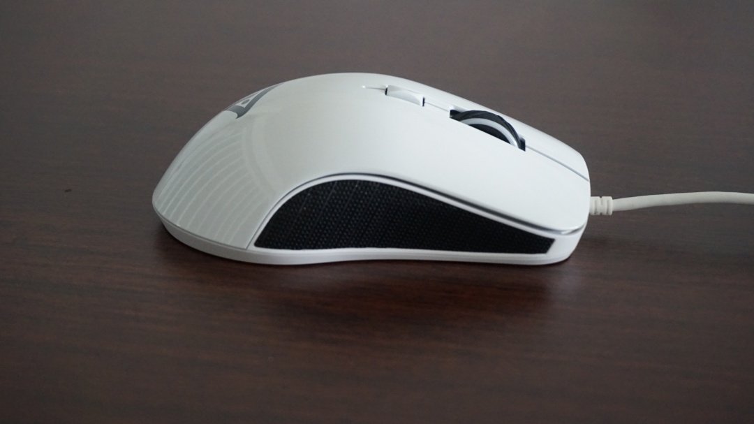 吃鸡最稳的游戏鼠标是哪款,吃鸡职业选手公认最好用鼠标